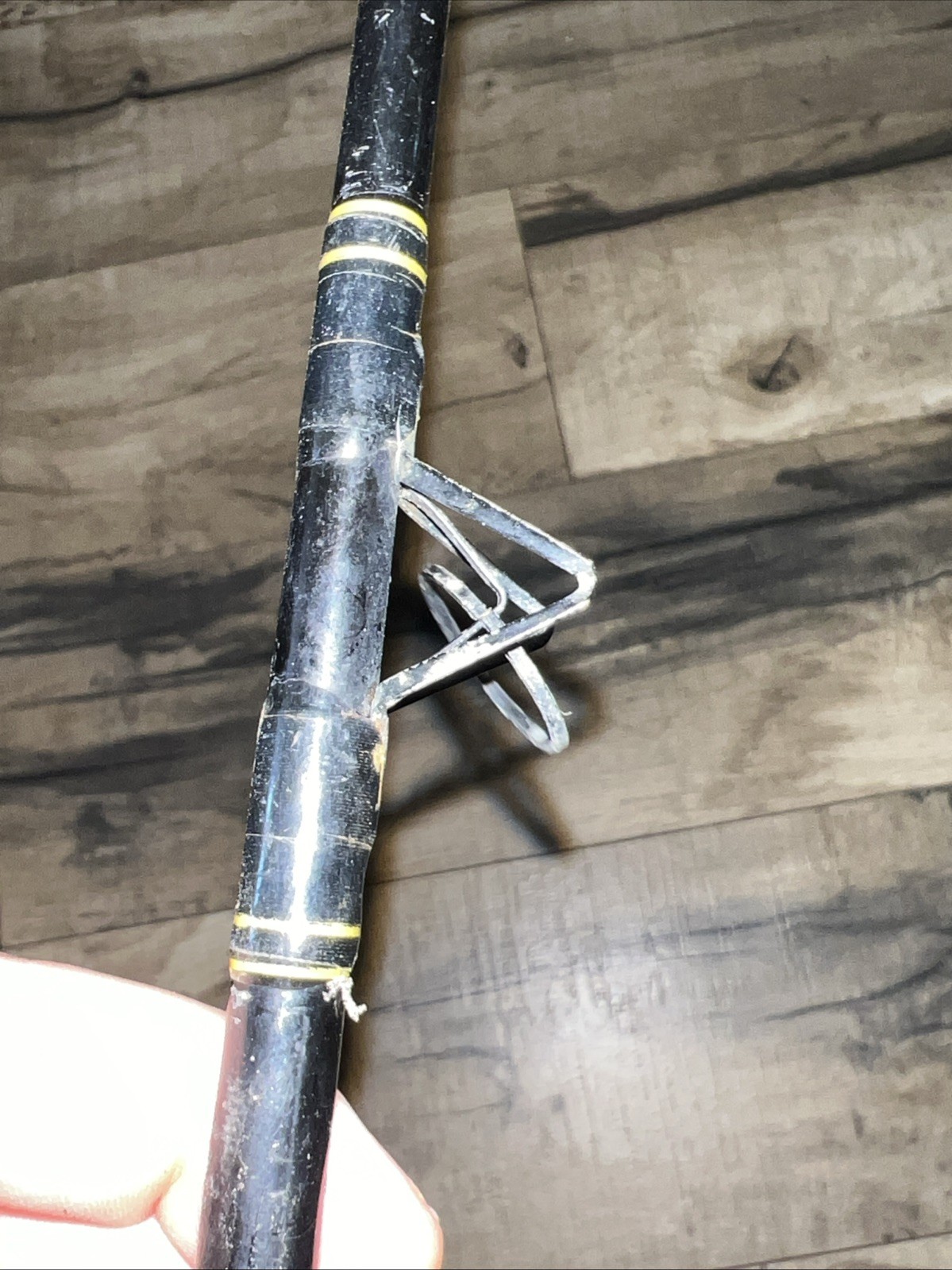 Abu Garcia Conolon 300 Graphite Fishing Rod BS80M 8′ Medium Action *GUIDE ISSUES