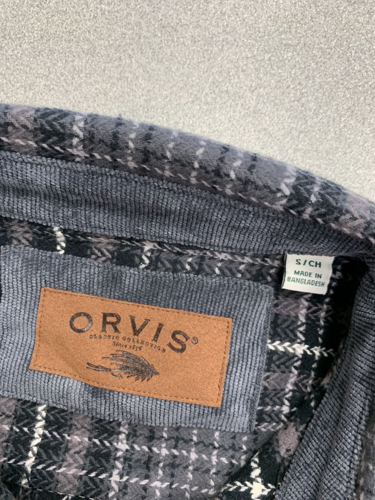 Orvis Men’s S Classic Plaid Flannel Button-Up Shirt Jacket Black & Gray M1117