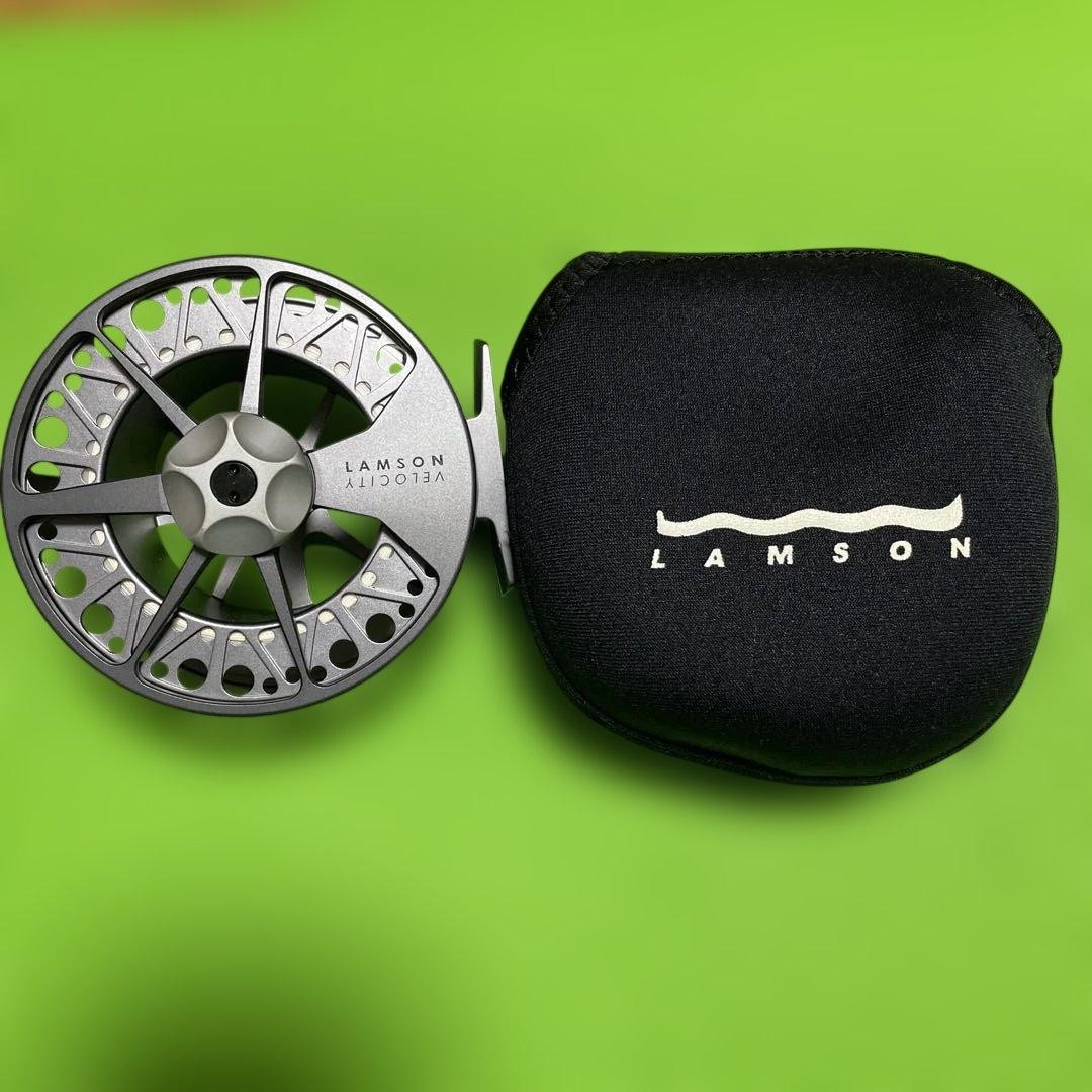 Waterworks Lamson Velocity Fly Reel Large Arbor w/ Pouch from Japan