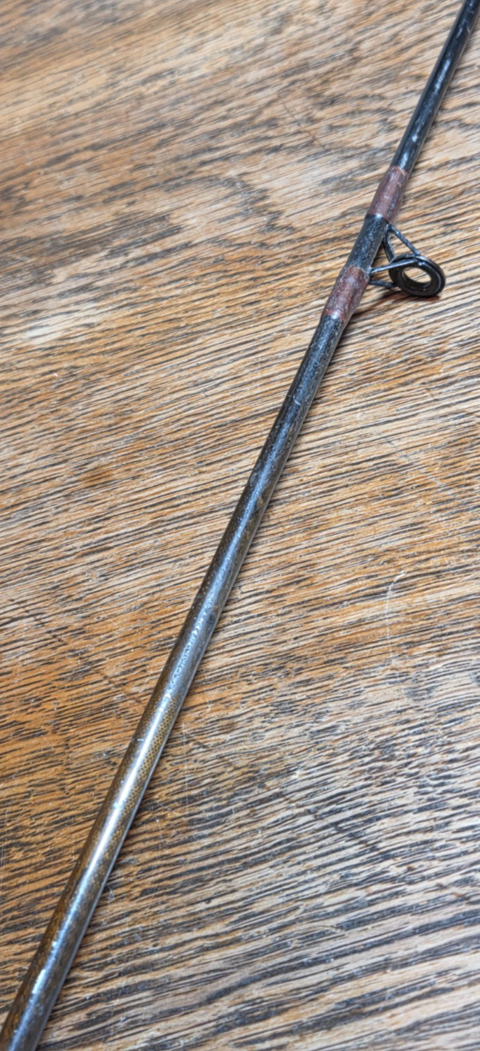 Lake King 921-3 Custom Graphite 92+ 1-Pc 5′ 6″ Medium Action Spin Cast Fish Rod