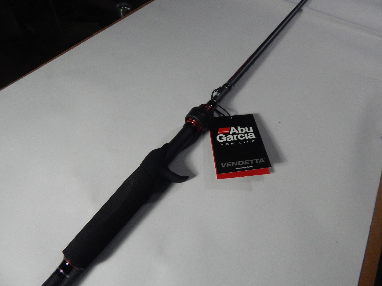 Abu-Garcia 6′-9″ Vendetta Casting Rod