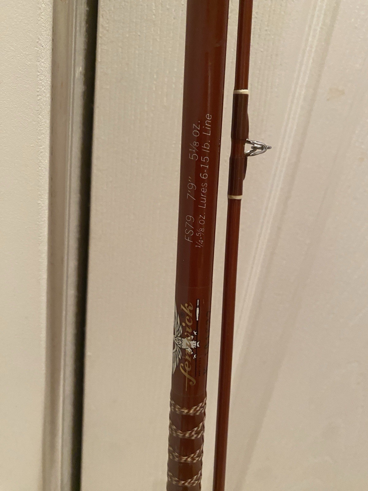 VINTAGE FENWICK FERALITE FS79 7’9″ TWO PC SPINNNG ROD W/ FENWICK ROD SOCK & TUBE