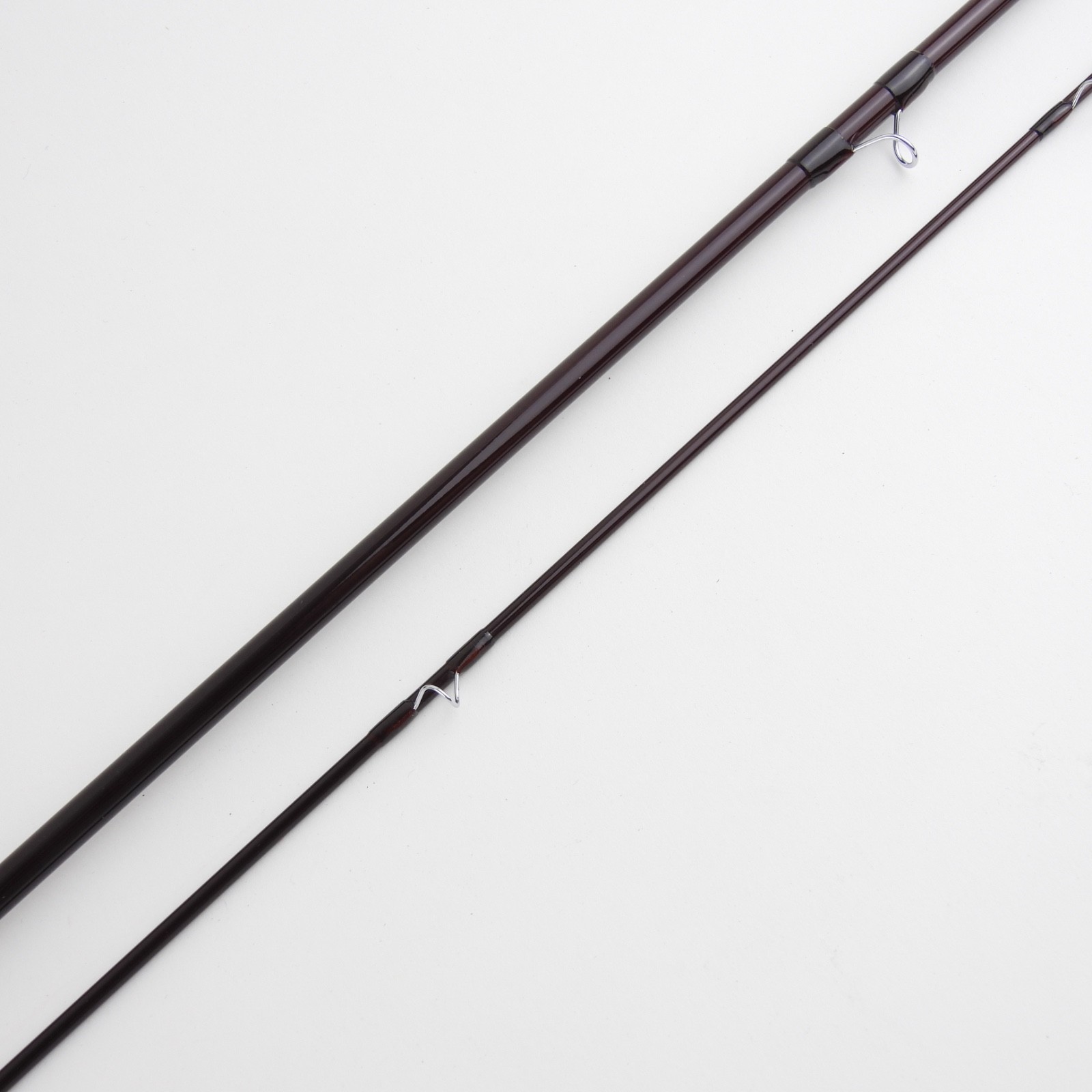 Sage Graphite II 590 LL Fly Fishing Rod. 9’ 5wt. W/ Tube & Sock.
