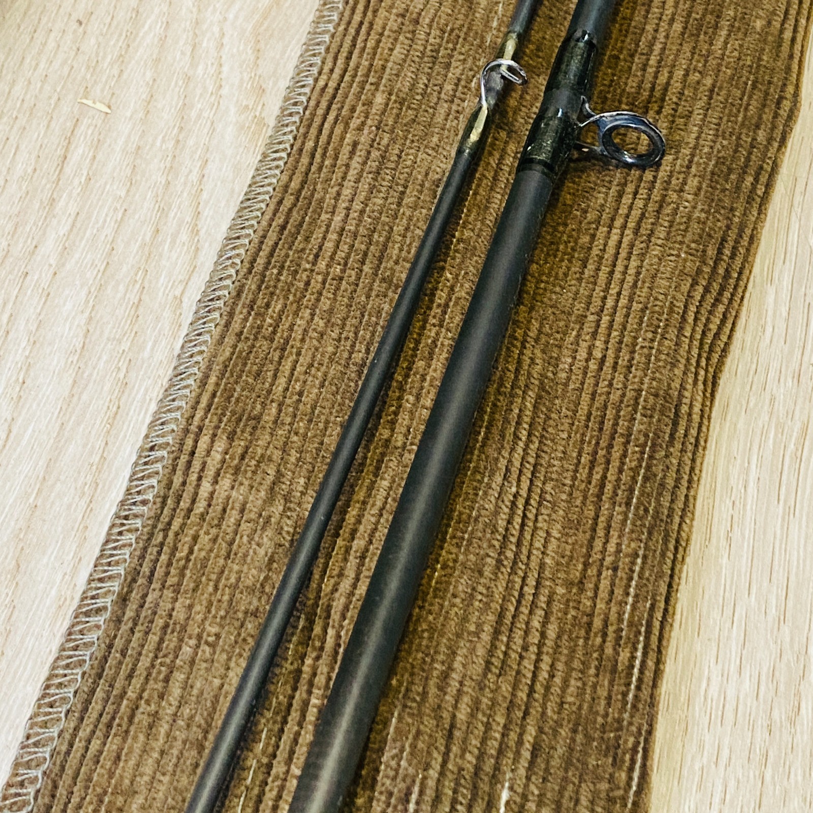 [Excellent] G. Loomis IMX FR1085 9’0″ 5wt Fly Rod w/tube case