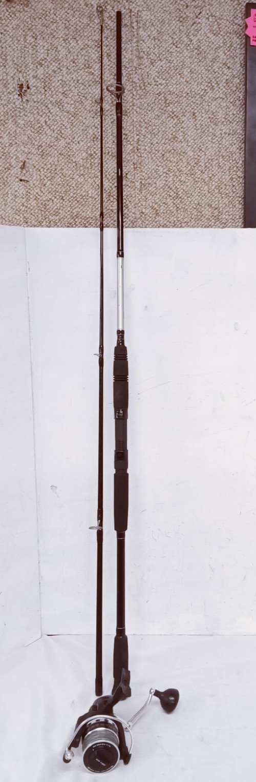 Penn Pursuit IV Rod 2pc 9’0” graphite Fishing Pole & Persuit IV 6000 Reel