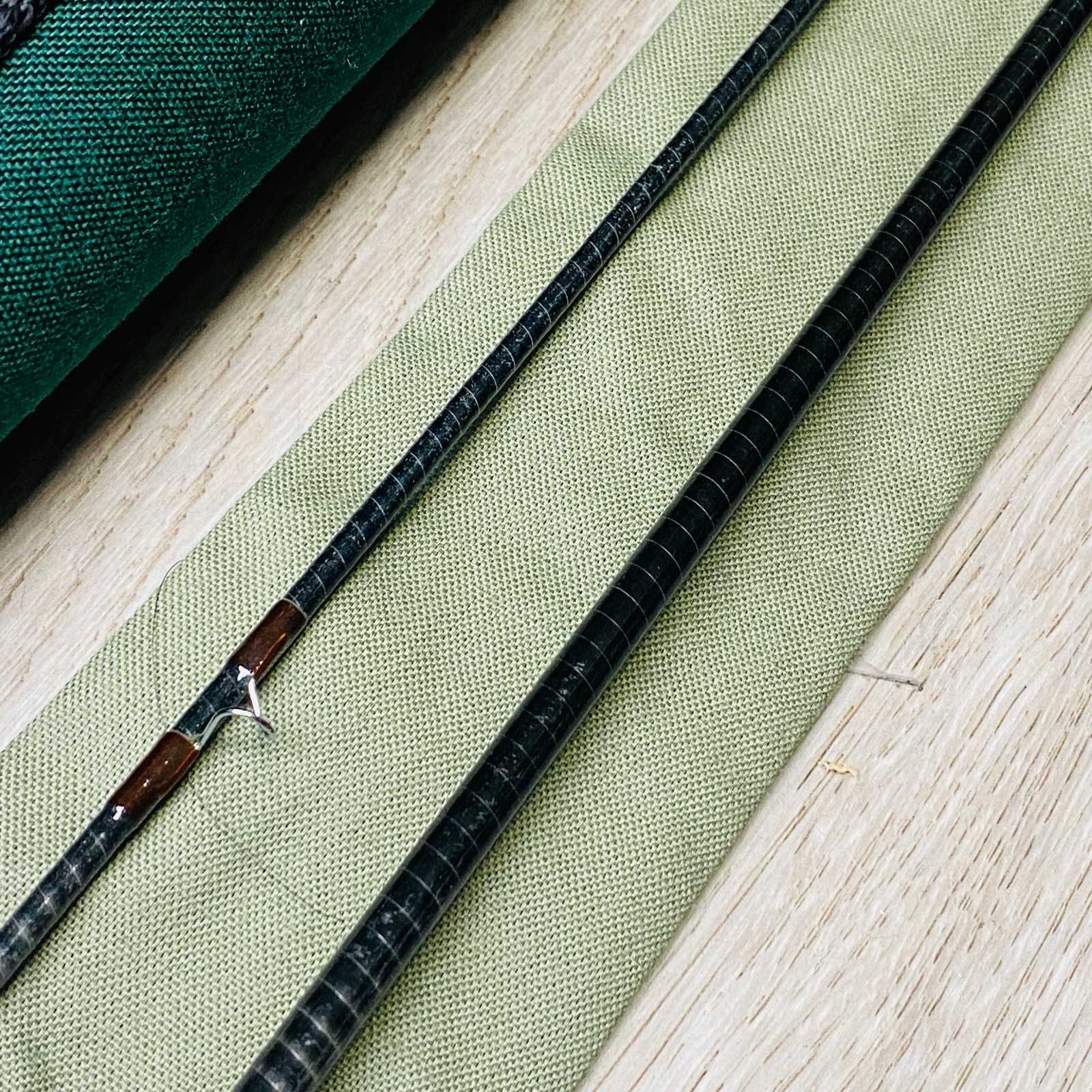 Orvis Superfine Seven Eleven 7’11” 4wt Fly rod w/Tube Socks 1296