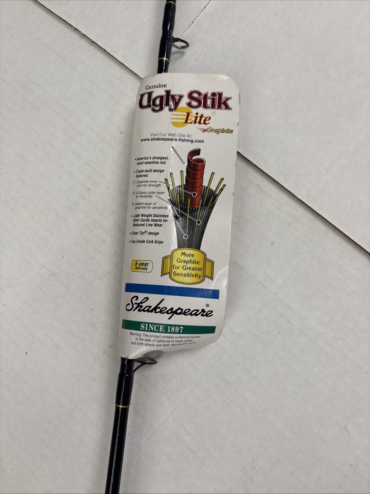 Ugly Stick Lite Graphite Shakespeare BC 1156-1M 5’6 Rod