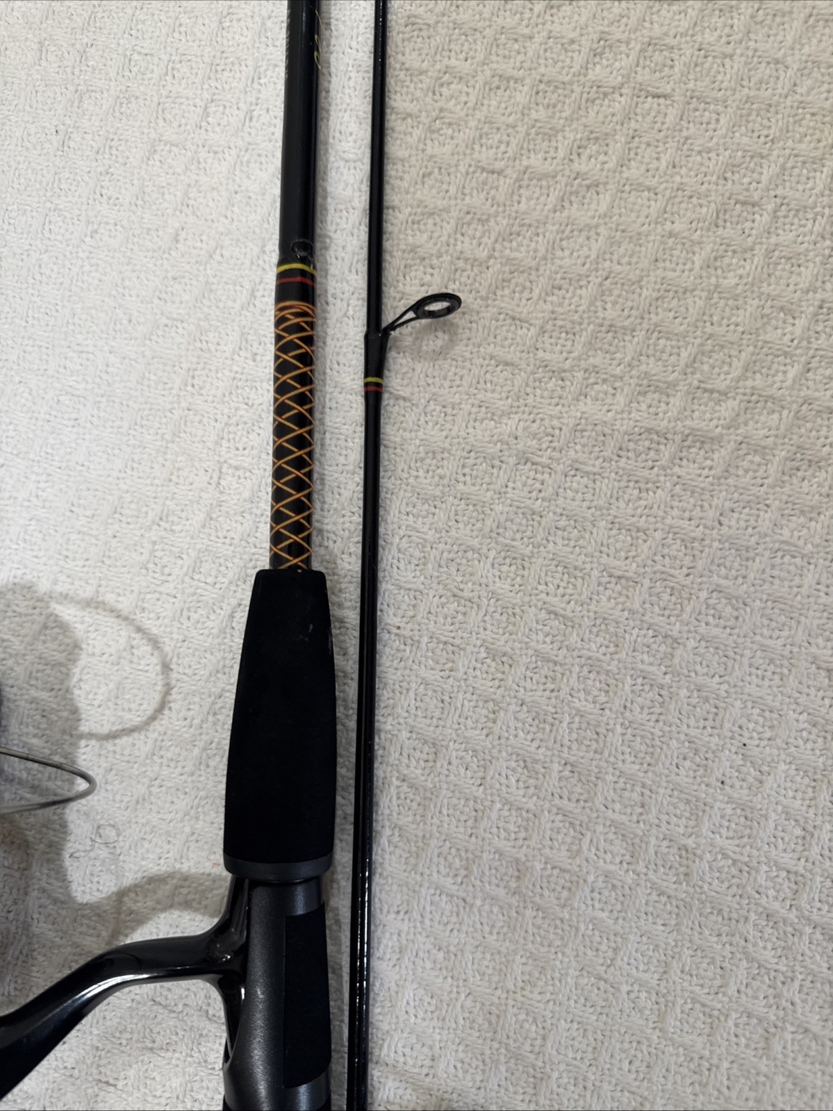 Shakespeare UGLY STICK SPL 1102 Fishing Rod 2-Piece Medium Action 6’0” Combo