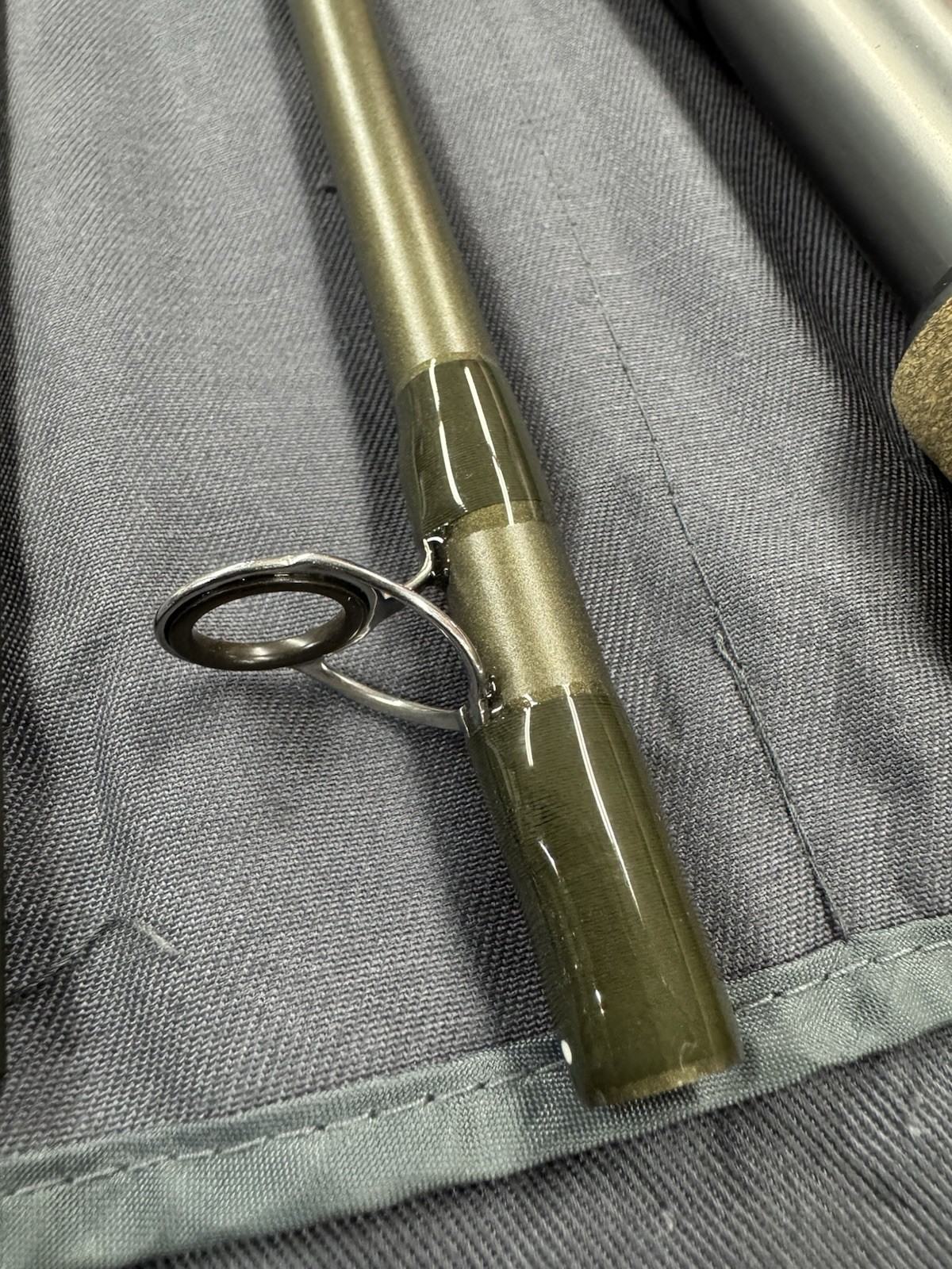 ORVIS MISSION 4 PIECE FLY ROD 11′ 8WT TWO HANDED IN CASE MADE USA