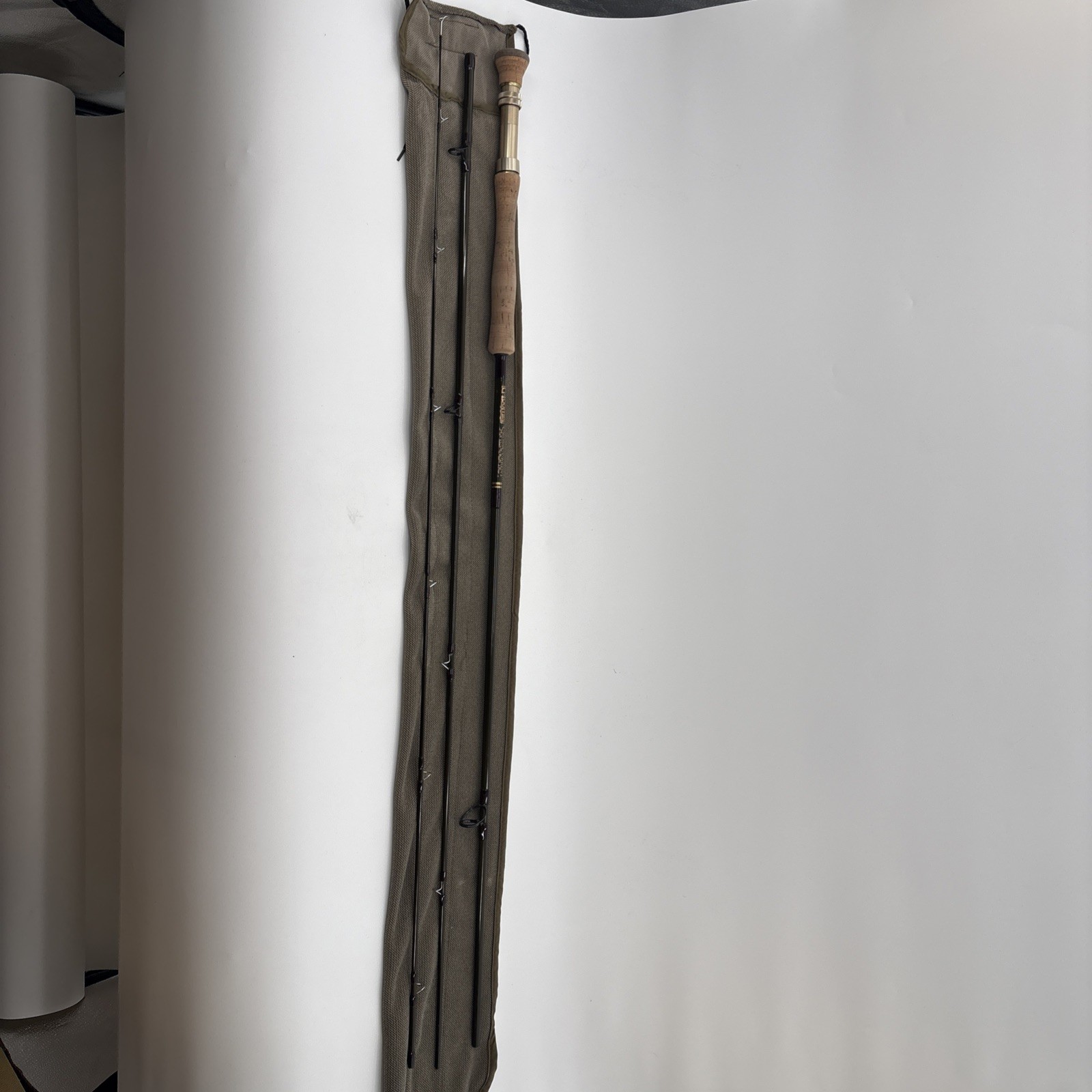 G LOOMIS 9 FOOT 9 INCH 10 WEIGHT 3 PIECE USED CONDITION