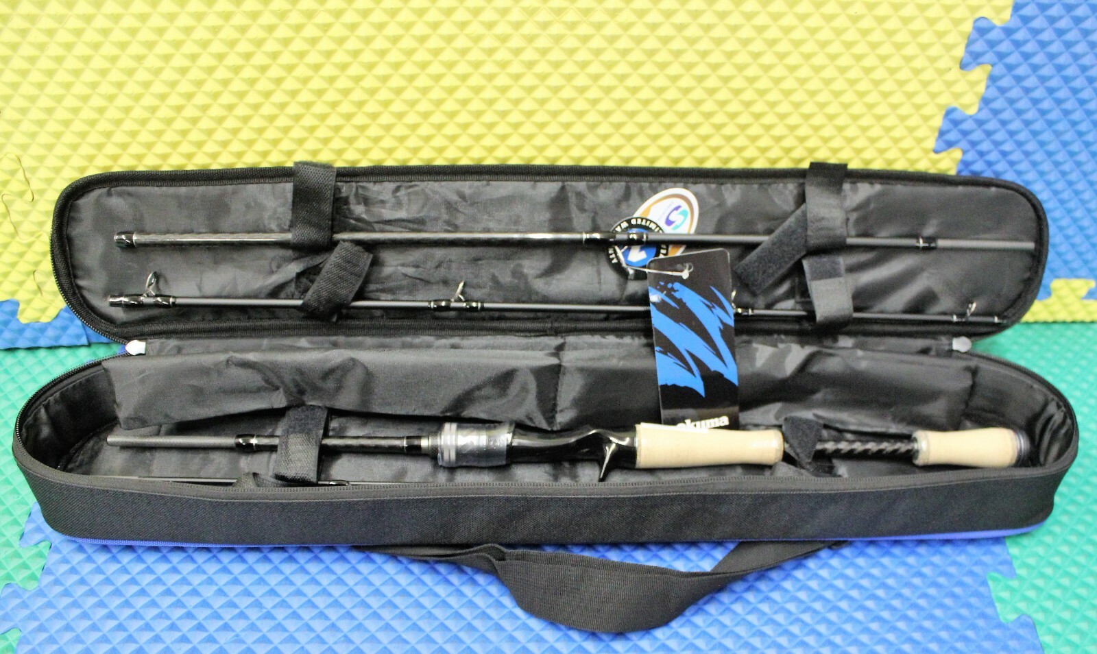 Okuma Voyager Signature Freshwater Rod 7′ 2″ Medium 4-Pc W/Soft Case VSS-C-724M