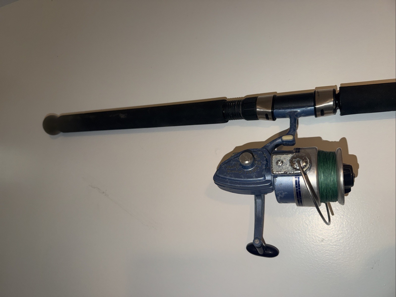 Alpha Bigwater Surf Rod 9’ MH Fishing Rod 2 Piece With Shakespeare Reel