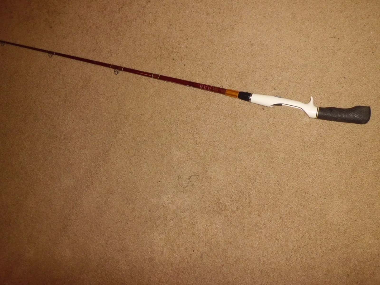 Vintage FENWICK Feralite 1265 Baitcasting 6’6″ Rod- USA- 8-20lb test #H39559