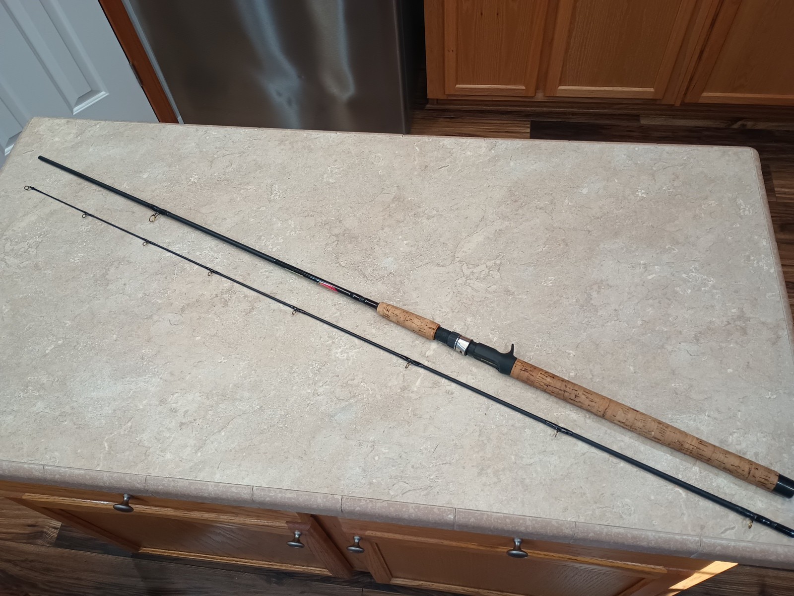 Shakespeare Intrepid Titanium IM7 Graphite CA 3086 2M 8’ 6” Medium 2-pc Spin Rod