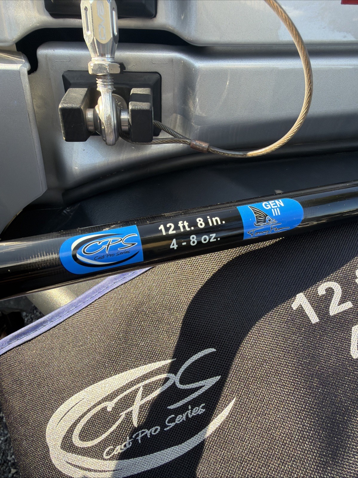 Tommy Farmer Cast Pro Series Gen III 12’8” surf Fishing Rod. New. 4-8oz. Amazing