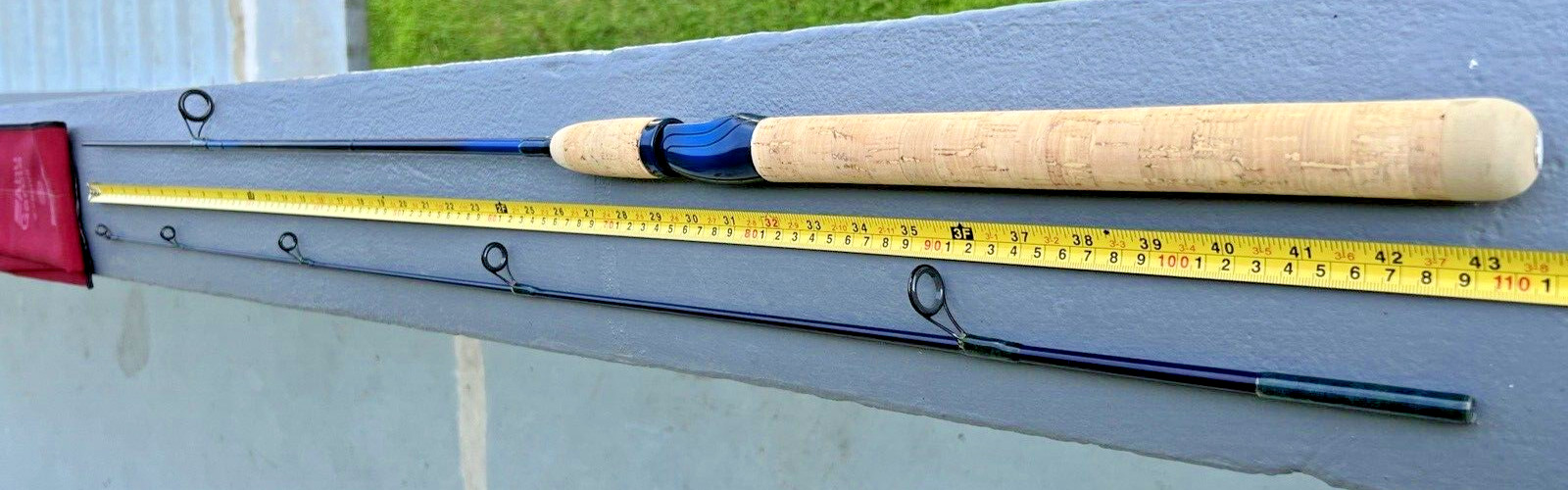 ABU Garcia Conolon 7’ 10-30g Two-Piece Graphite Rod With Carrying Bag Mint Cond.