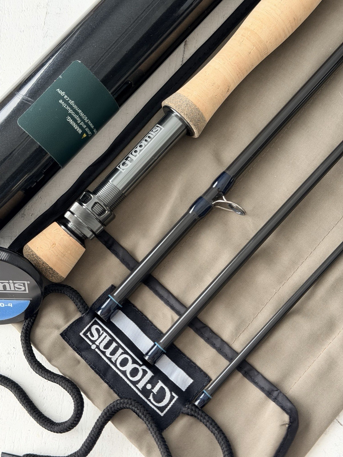 **BEAUTIFUL** 🔥 G LOOMIS NRX+ S SALT 7wt. 9’ft~4pc fly rod!🔥~LEGENDARY~