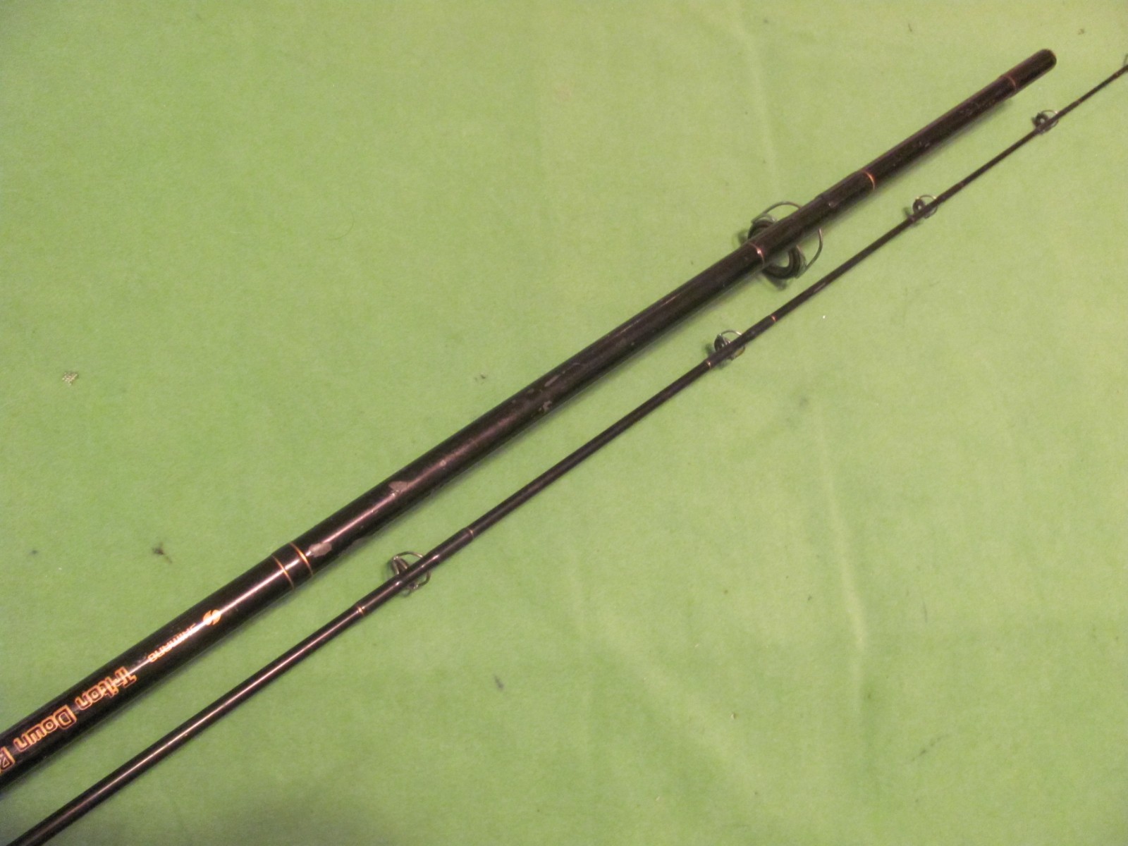 Shimano Triton TDR-2803 8′ 0″ Heavy Action Down Rigger 2-Piece Rod