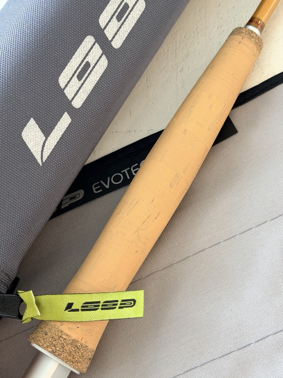 **BEAUTIFUL**🔥 LOOP EVOTEC Cast 2wt. 8’6”in/4pc Flyrod!! 🔥~LEGENDARY~🔥