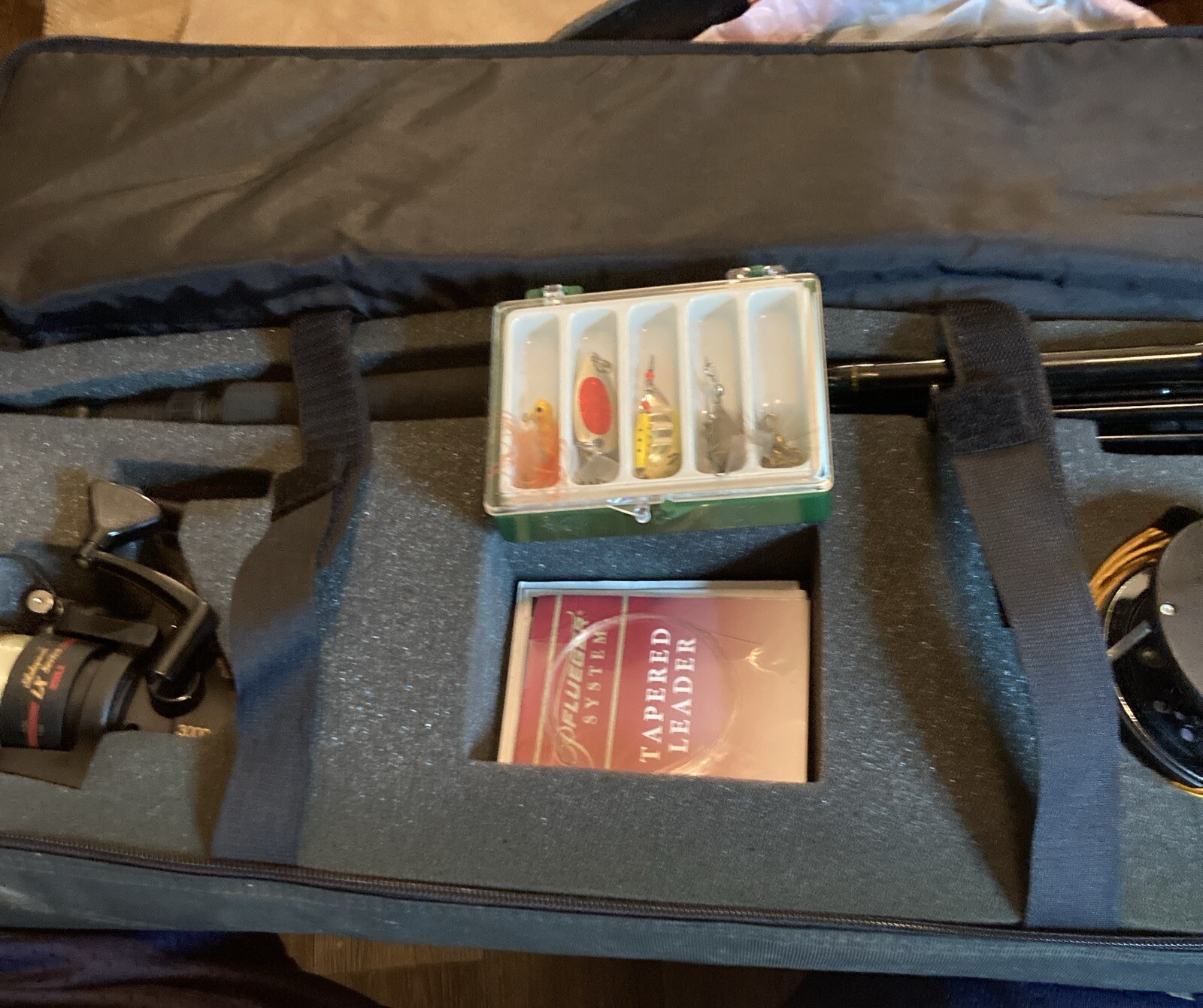 Shakespeare Alpha Rod, LX Series 3000LX, & Pfleuger Summit 1294 Reel & Lure Kit