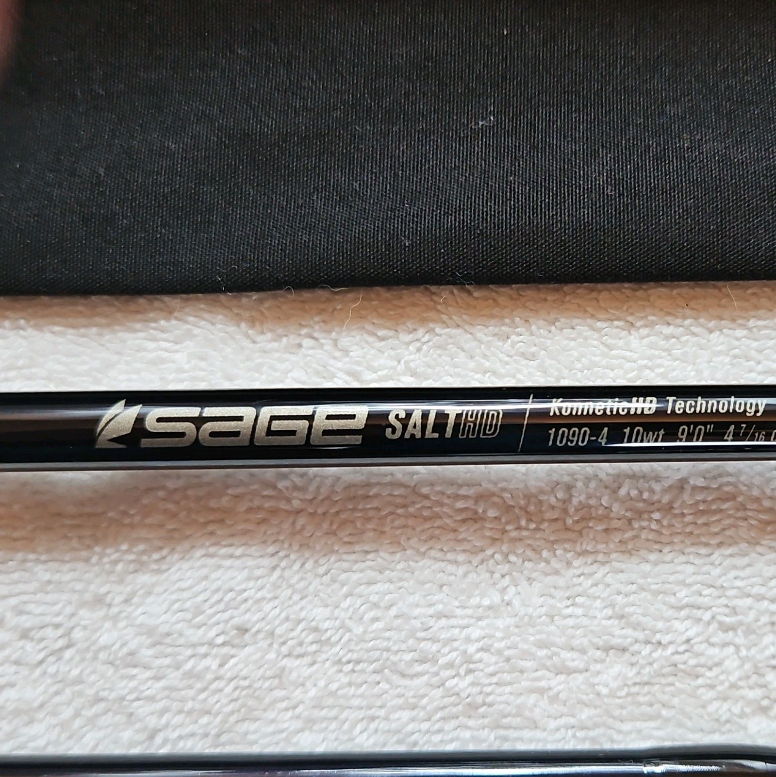Sage Salt HD 1090-4 Fly Rod 9ft 10wt 4pc Graphite Fast Action. Tube & Sock