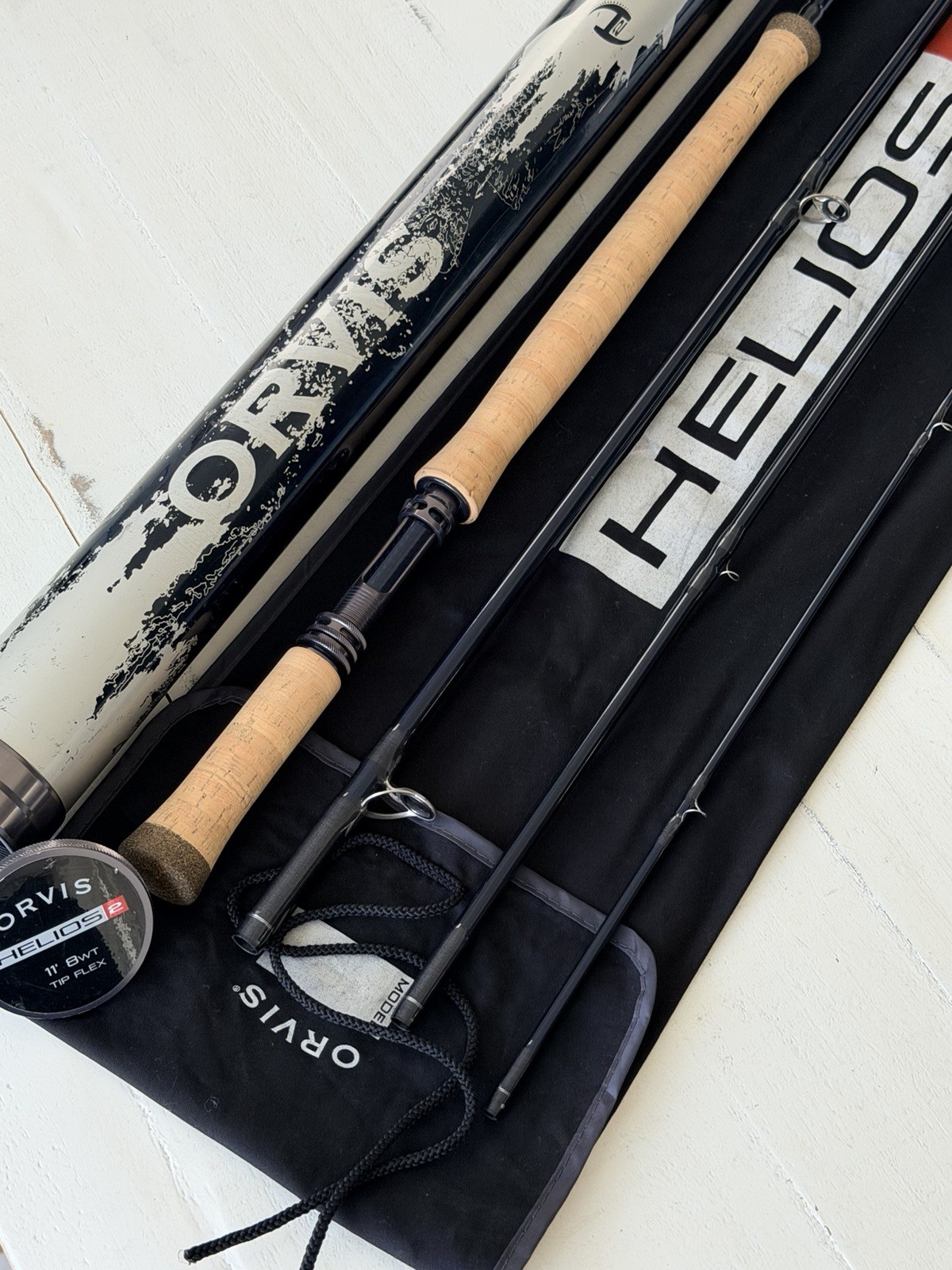 **BEAUTIFUL**🔥ORVIS HELIOS-2. 8wt. 11’ft SWITCH/spey Flyrod!! 🔥 ~LEGENDARY~