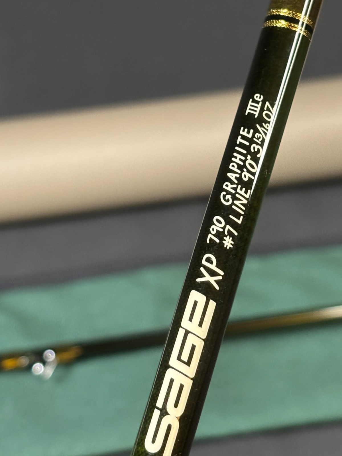 SAGE Model XP 790 GraphiteⅢe 9ft 7wt 2pc NEW Condition/Serial No.W16320
