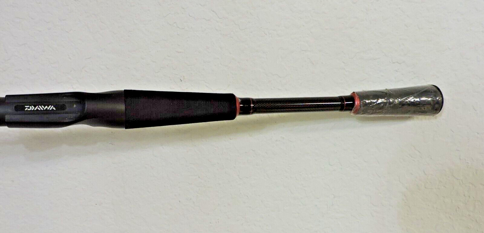 Daiwa Laguna 701MFB Rod 6′ 7″ M Lure: 1/4-3/4 oz. line 8-17 lb.