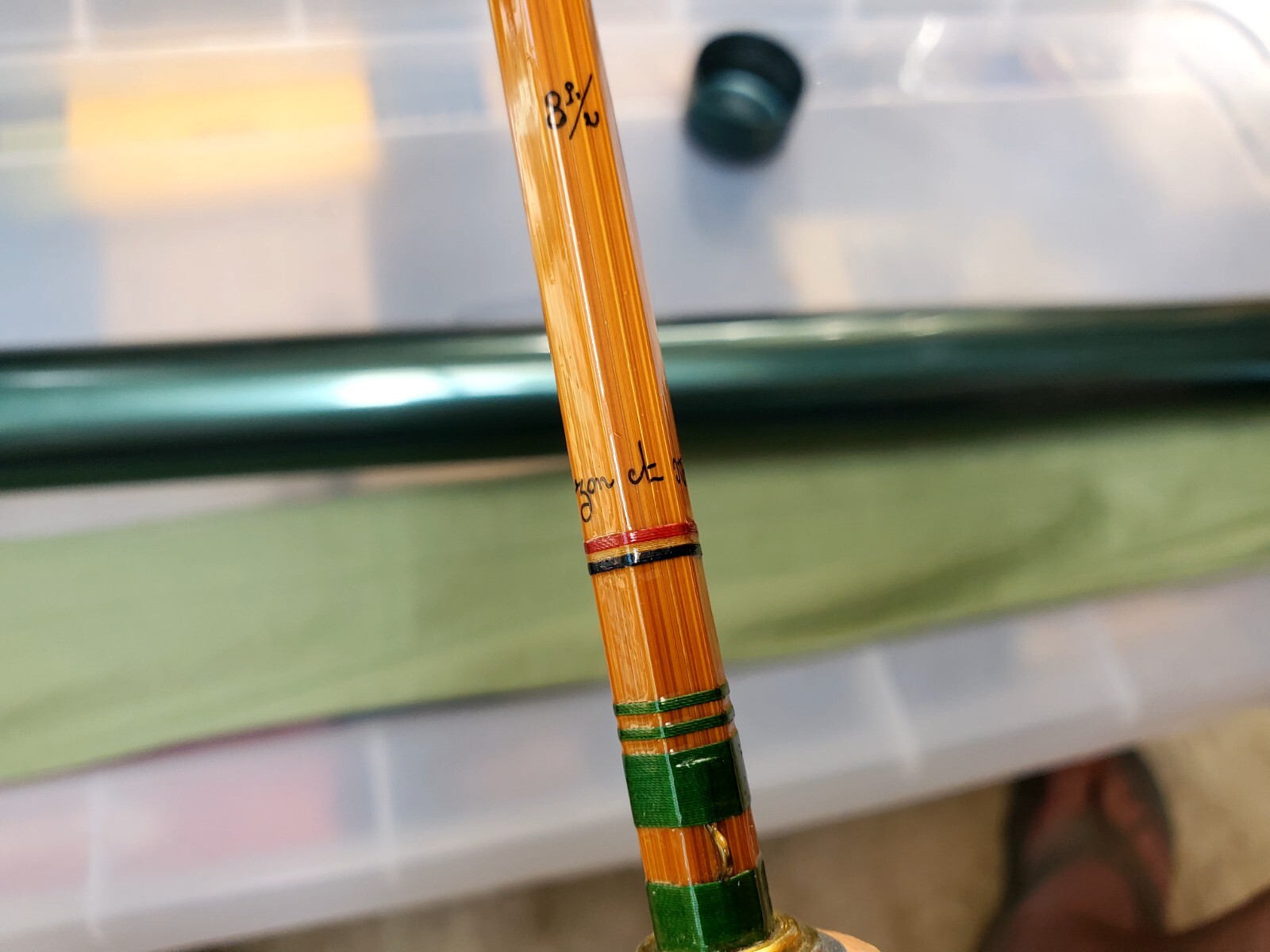 New Pezon Et Michel Bamboo Rod FRANCE 8’6″ 2pc w/2Fighting Buttons-tube-Sock