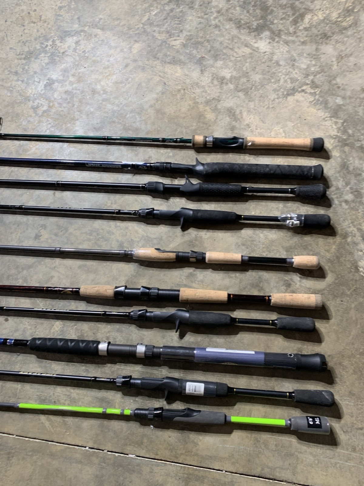 LOT OF 10 BASS PRO SHOP, Lews, FISHING RODS (BROKEN)