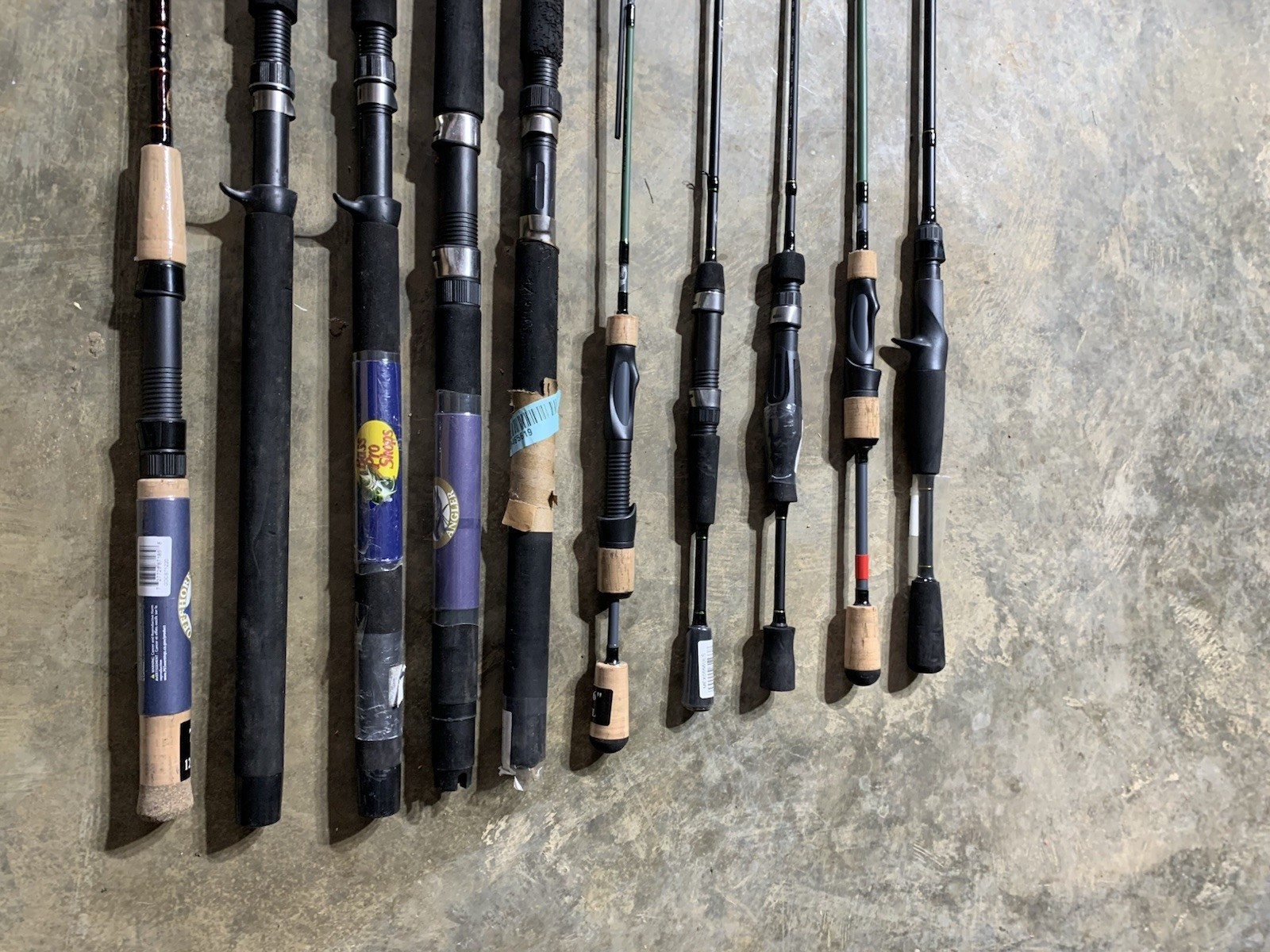 LOT OF 10 BASS PRO SHOPS FISHING RODS (BROKEN)
