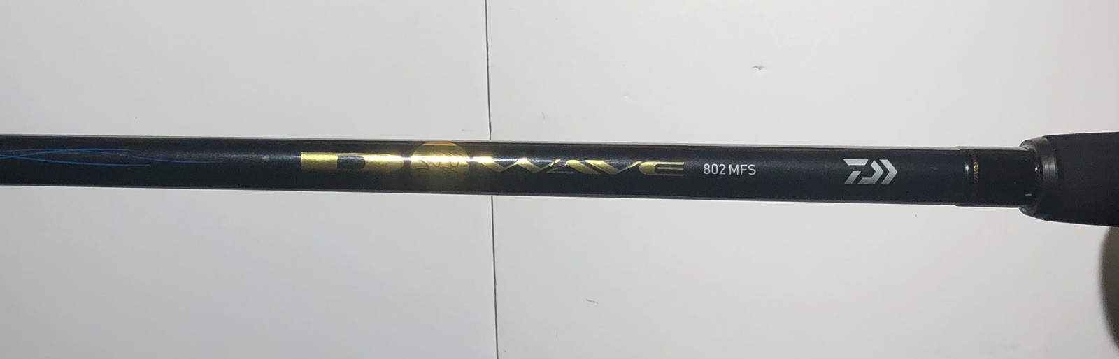 DAIWA D WAVE (DWA F802 MFS) 8’0″ 2 PC Med 12-25LB Spinning Rod & 4500 Reel New