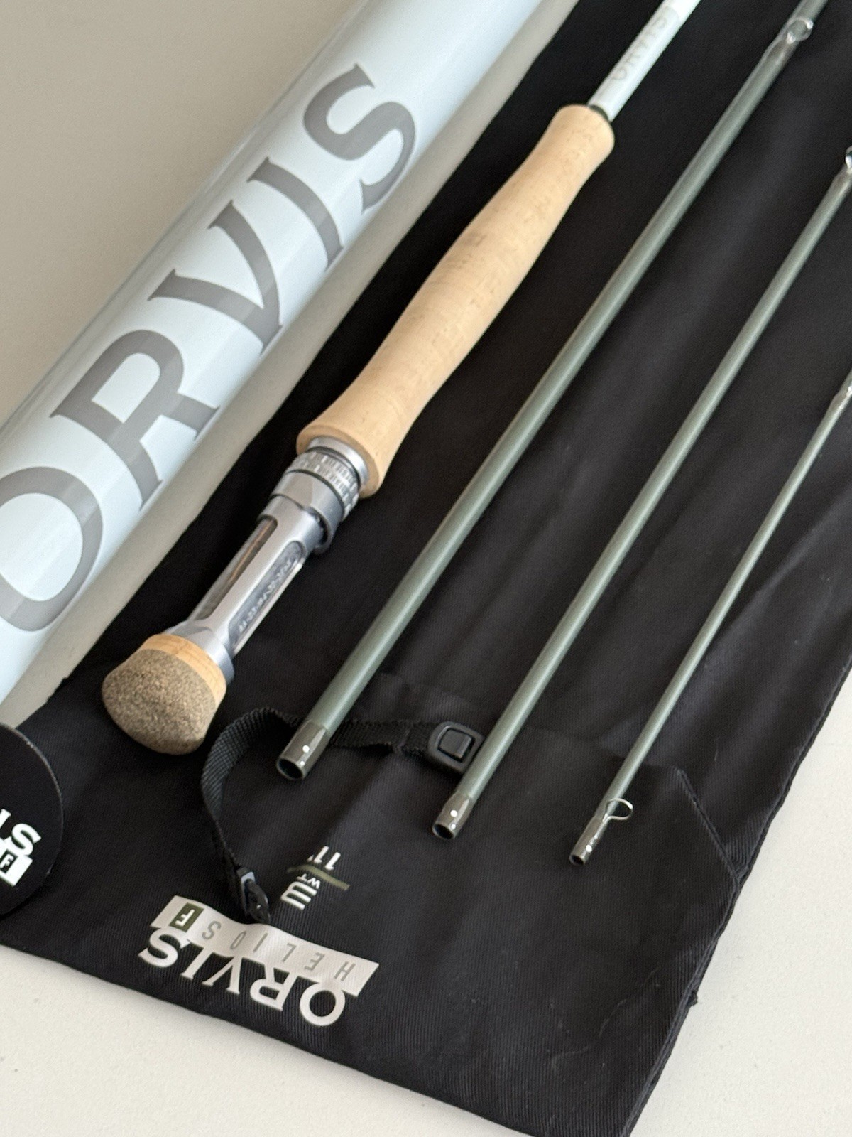 **BEAUTIFUL** 🔥 ORVIS HELIOS-4F. 3wt. 11’ft Flyrod!!🔥 ~NEW 2024~🔥
