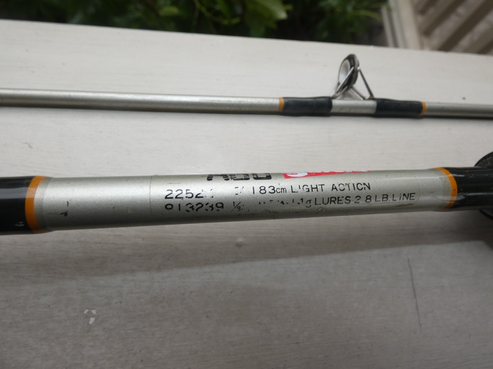 VINTAGE Abu Garcia 2252Z Light Action 913239 Fishing Rod 2 Piece 6 Ft