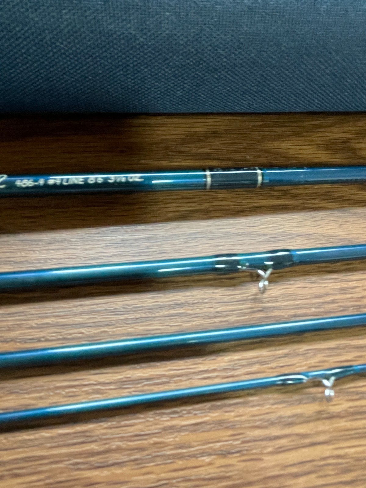 Sage VT2 486-4 #4wt 8’6″ 3-1/8oz Bule Tube 4p Used Fly Fishing Rods from Japan