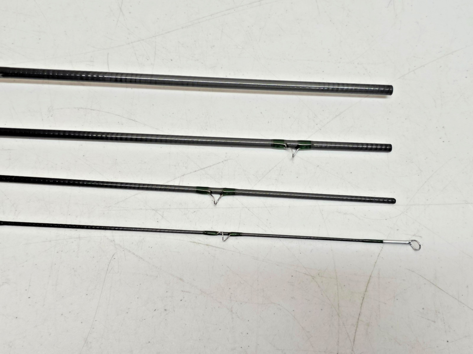 Orvis Graphite Fly Fishing Rod 8’6″ 6wt 4-Piece, green, gray