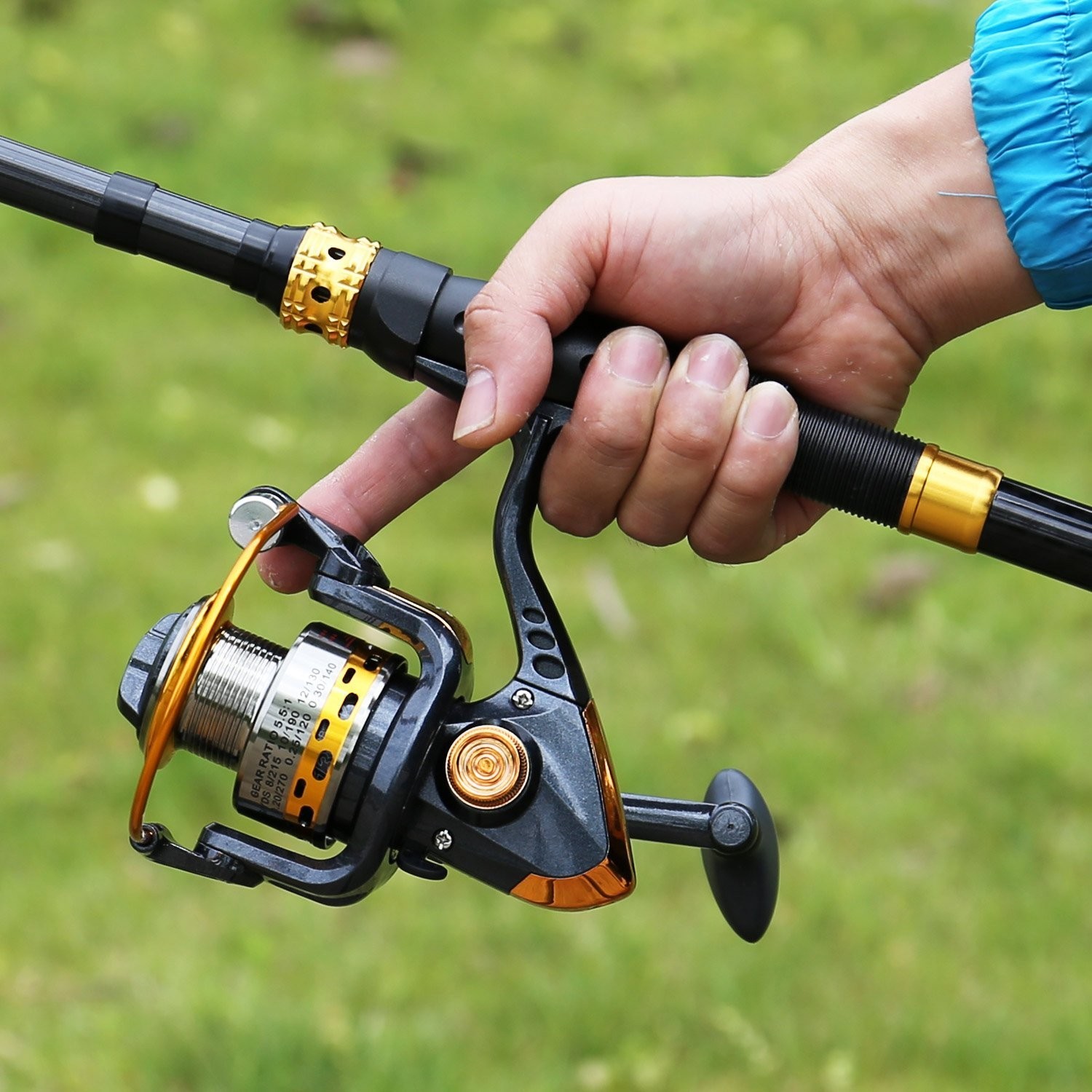 Sougayilang Fishing Rod Reel Combos Carbon Fiber Telescopic Fishing pole with…