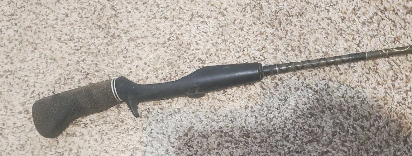 Bass Pro Shops Graphite 96 Casting Fishing Rod MLC5 6 5′