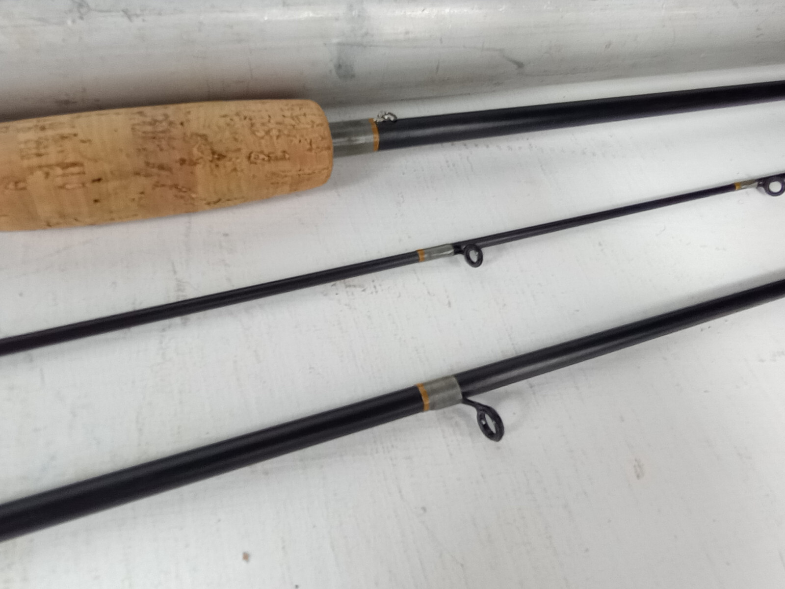 Diamond Back 3pc backwater Graphite Fly Fishing Rod w Fight Butt 9′ + Tube