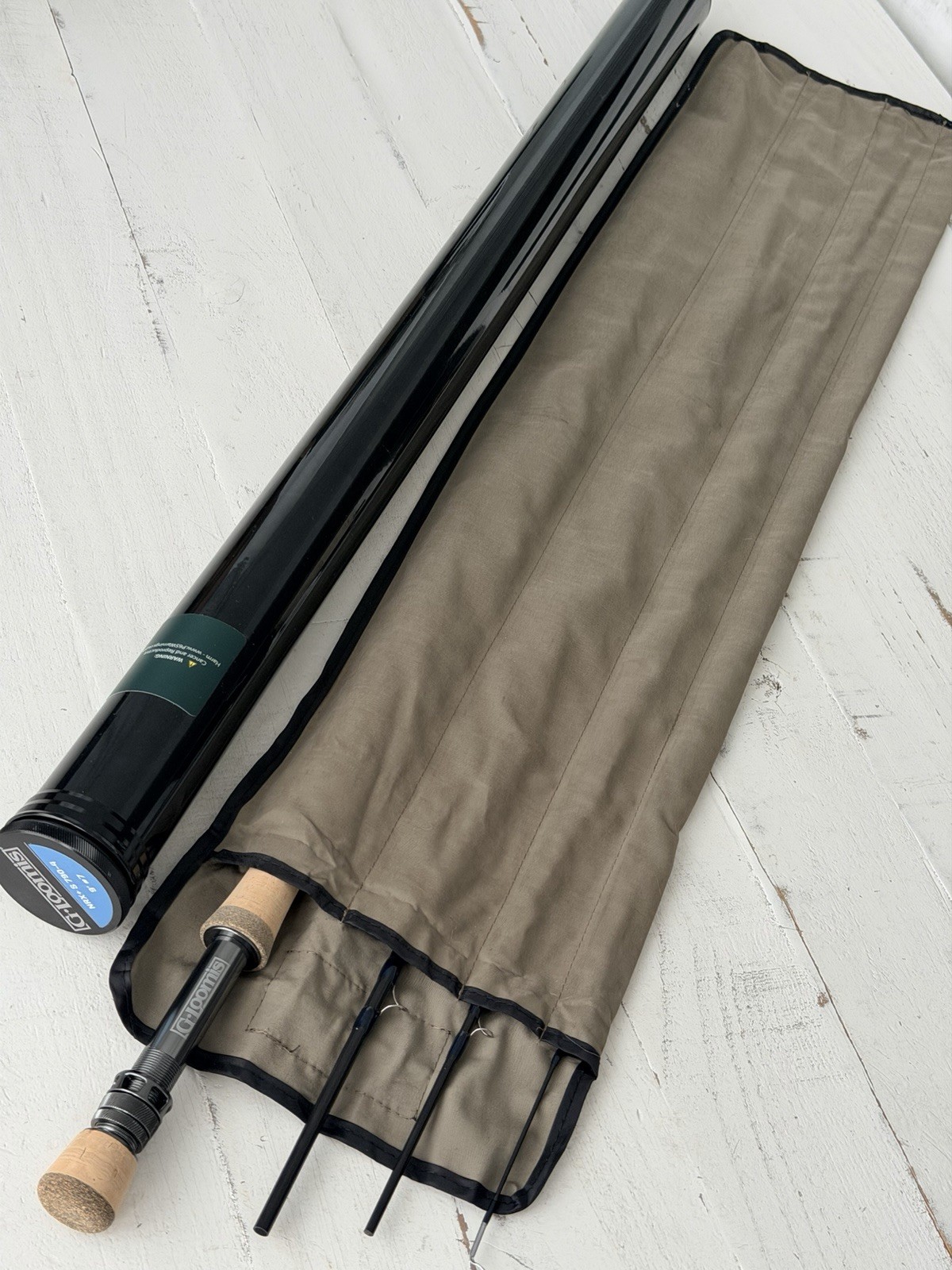 **BEAUTIFUL** 🔥 G LOOMIS NRX+ S SALT 7wt. 9’ft~4pc fly rod!🔥~LEGENDARY~