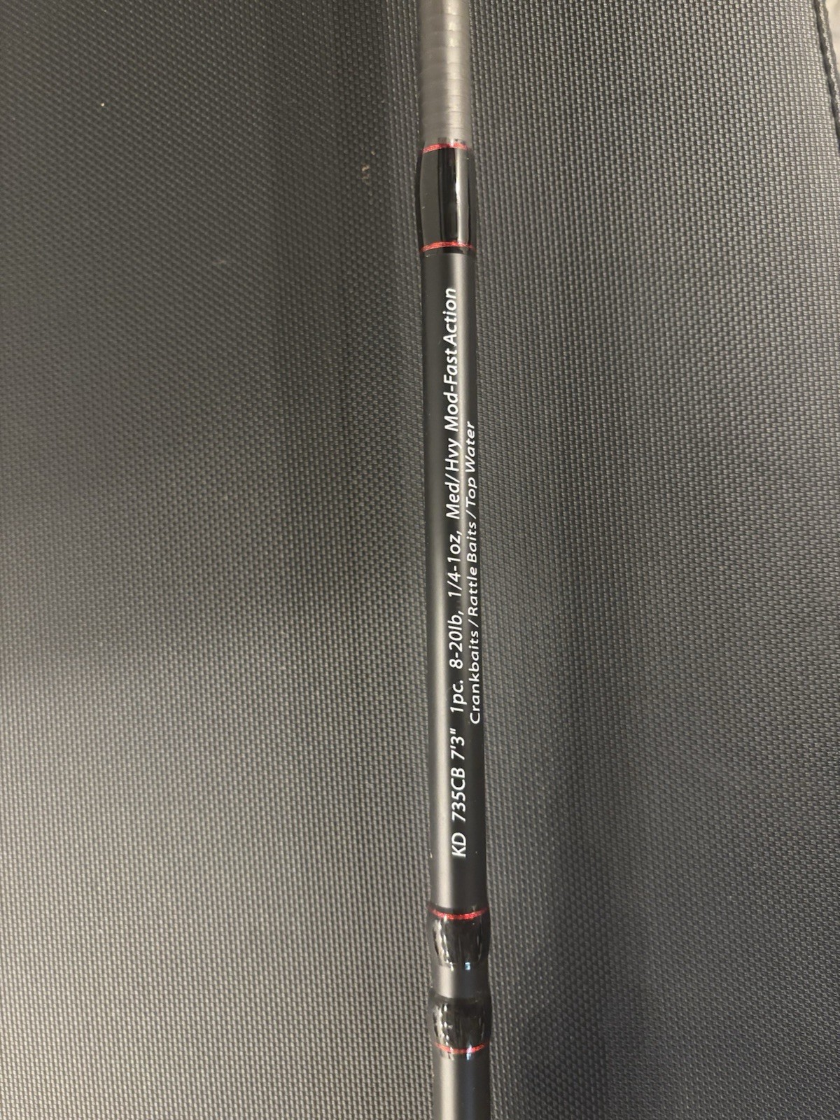 Dobyns Kaden 7’3″ Medium Heavy Moderate Fast Action Casting Rod