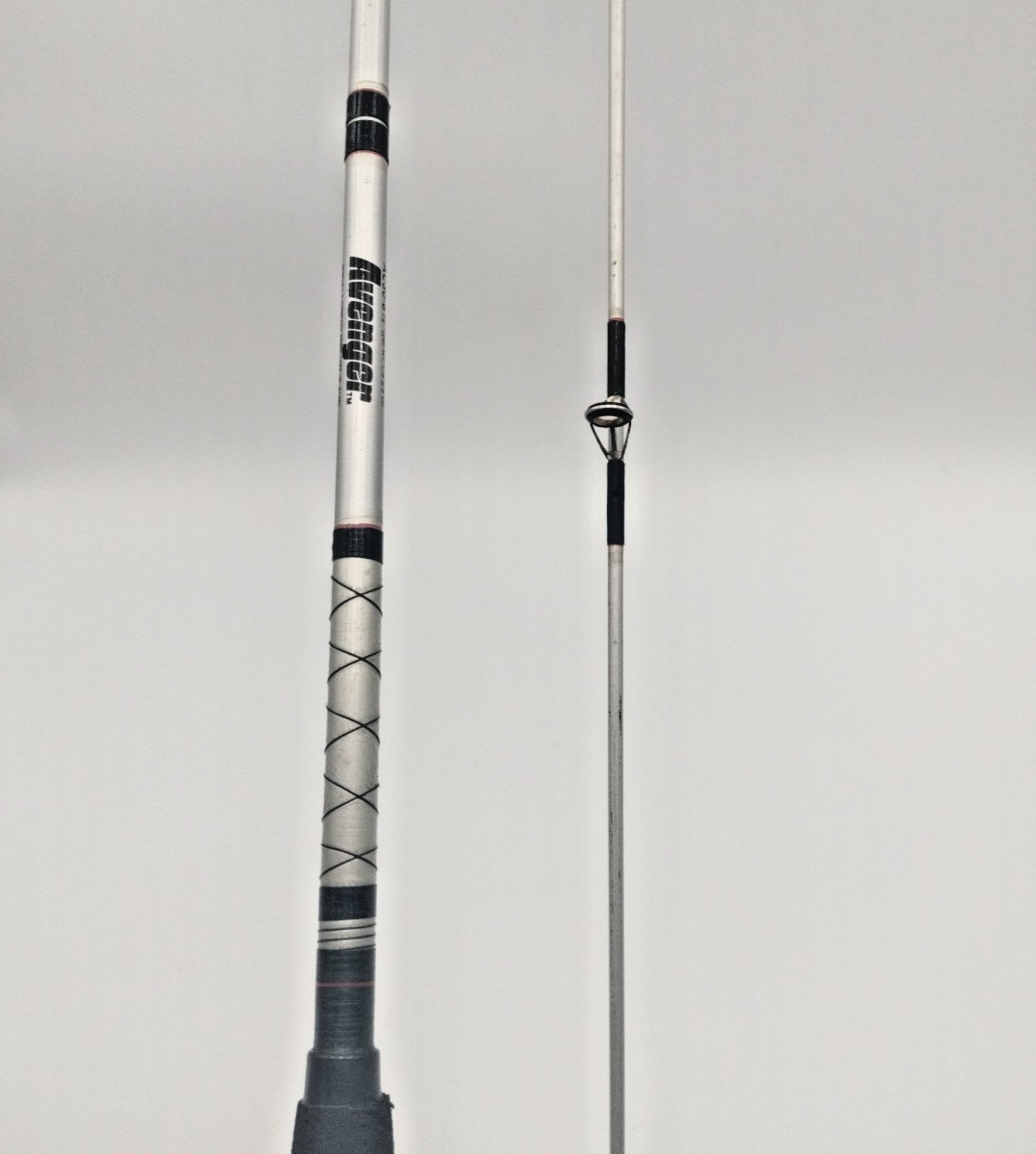 Berkley 2 Piece Fishing Rod “AVENGER” Light Action A30 6 1/2′ Lure Wt 1/8-3/8 oz