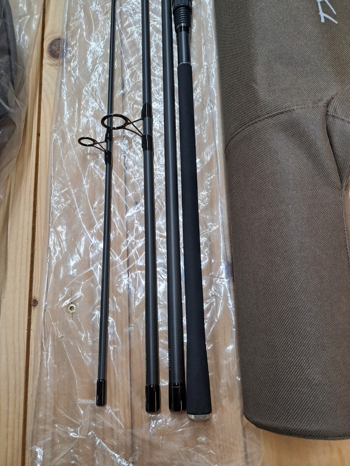 4× Shimano TX Lite A Carp 9ft 3lbs Carp Rods 4pc NEW! + Case Tube Tube Eel