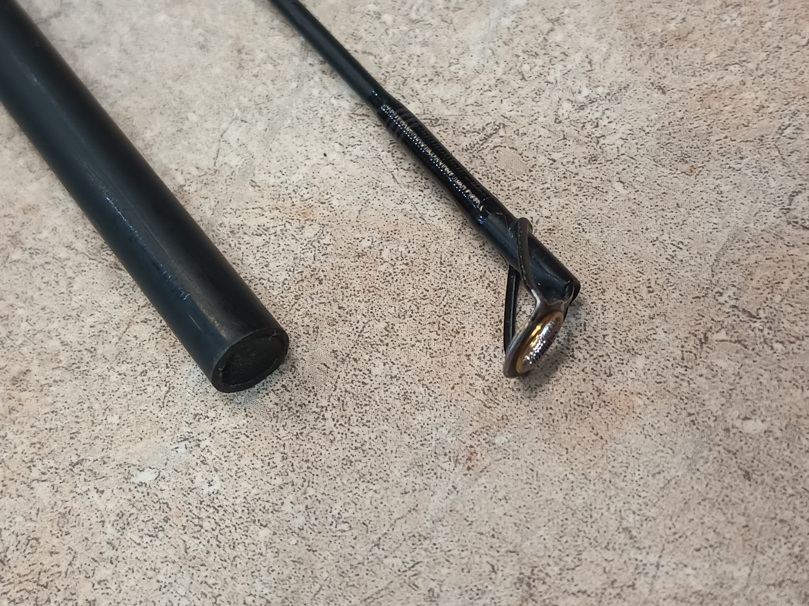 Shakespeare Intrepid Titanium IM7 Graphite CA 3086 2M 8’ 6” Medium 2-pc Spin Rod
