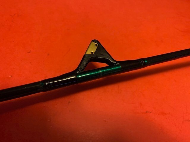 CUSTOM BUILT GREEN GRAPHITE COMPOSITE 7 FOOT 1 INCH 10 TO 25# CONVENTIONAL ROD
