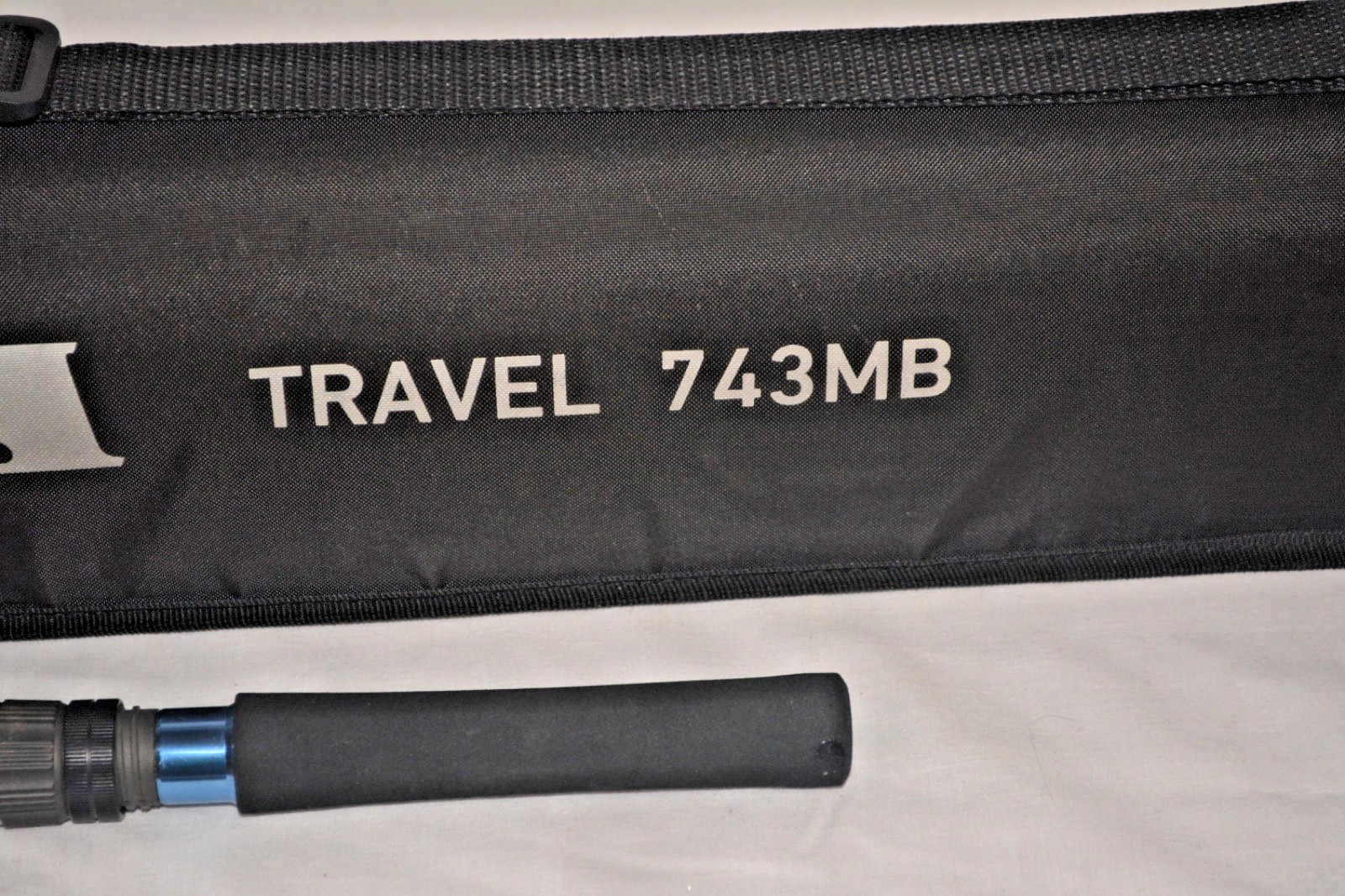 Daiwa Saltiga Salwater Travel 3-Piece Casting Rod, 7’4″ Long, Med Power, Fast