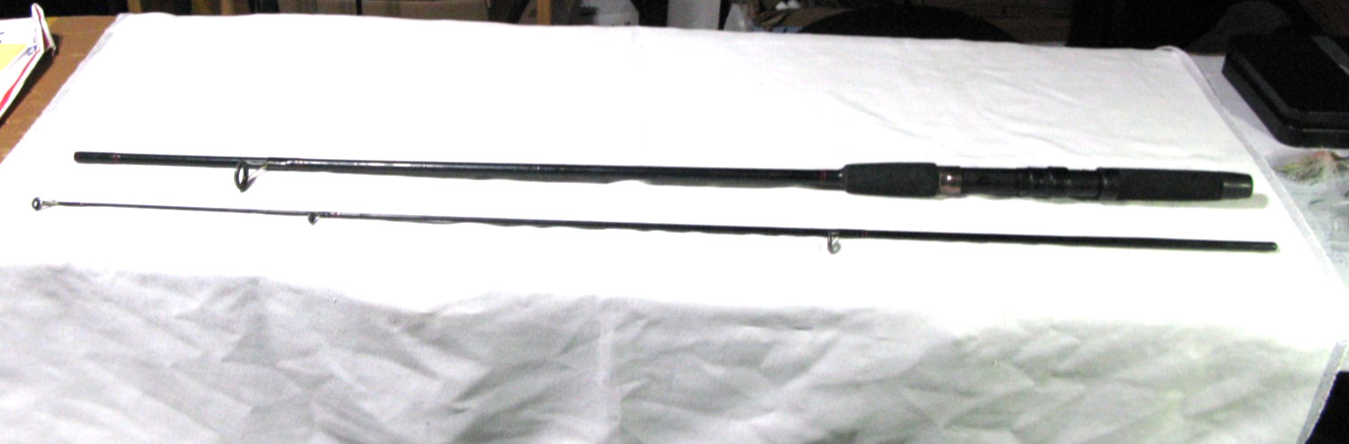 Abu Garcia 400 Balanced Action Spinning Rod BS66ML, 6’6″, 2Pc, MLt, 6-17lb-VGUC*