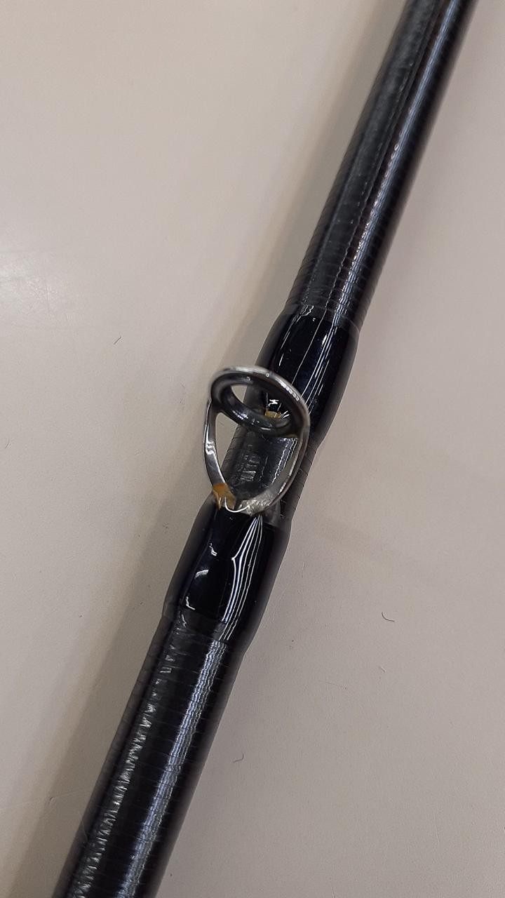 APIA GRANDAGE Seabass Fishing Rod 7’6″ 2-piece, Used Grip, 170g