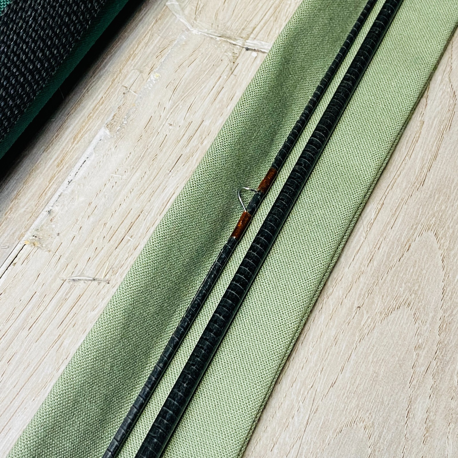 Orvis Superfine Seven Eleven 7’11” 4wt Fly rod w/Tube Socks (334