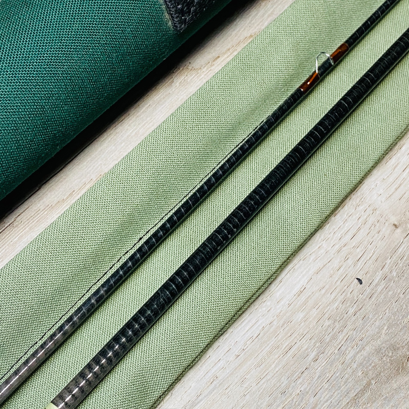 Orvis Superfine Seven Eleven 7’11” 4wt Fly rod w/Tube Socks (334